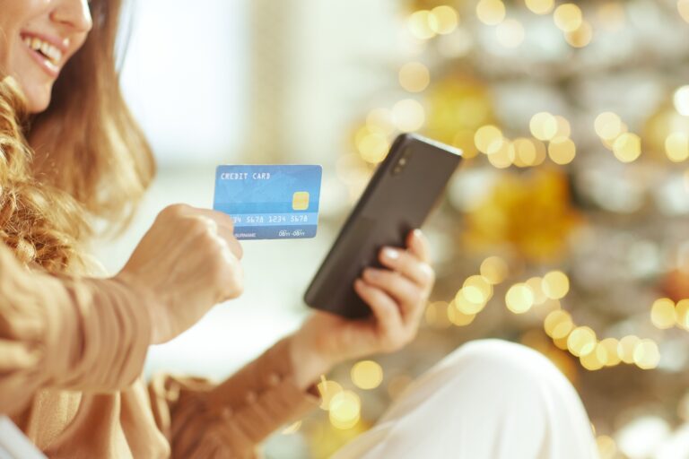 The Rise of Digital Gift Card Marketplaces_ Why More Shoppers Are Turning to Trusted E-Gift Card Platforms for Deals and Instant Delivery