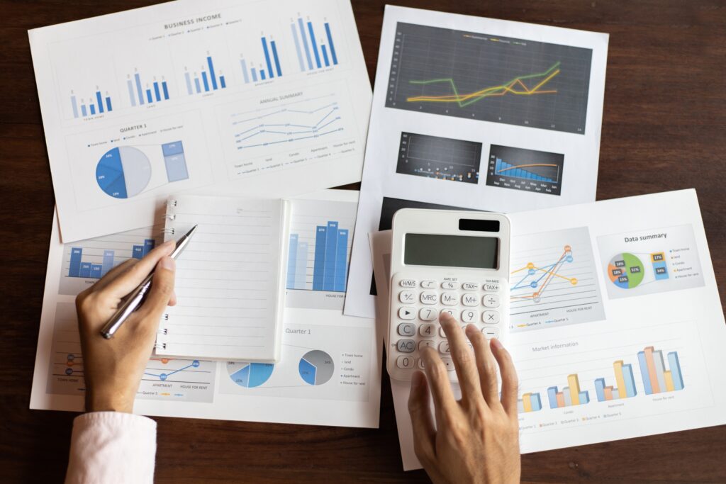 Finance_ Navigating Markets, Money, and the Economics of Everyday Life